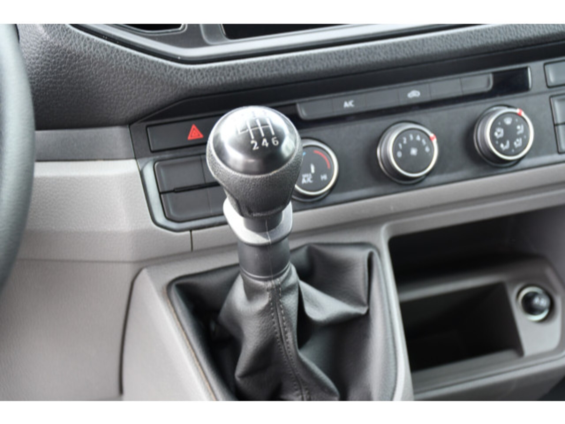 Volkswagen Crafter Einzelkabine langer Radstand