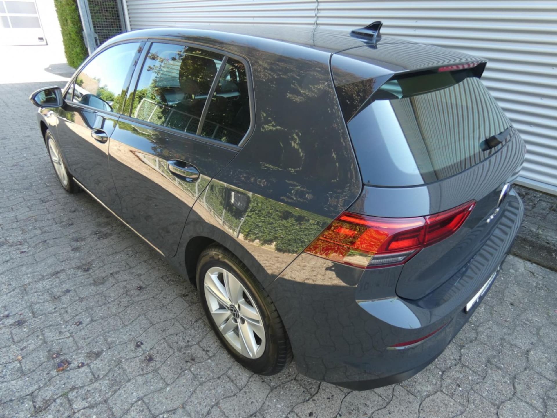 Volkswagen Golf Life