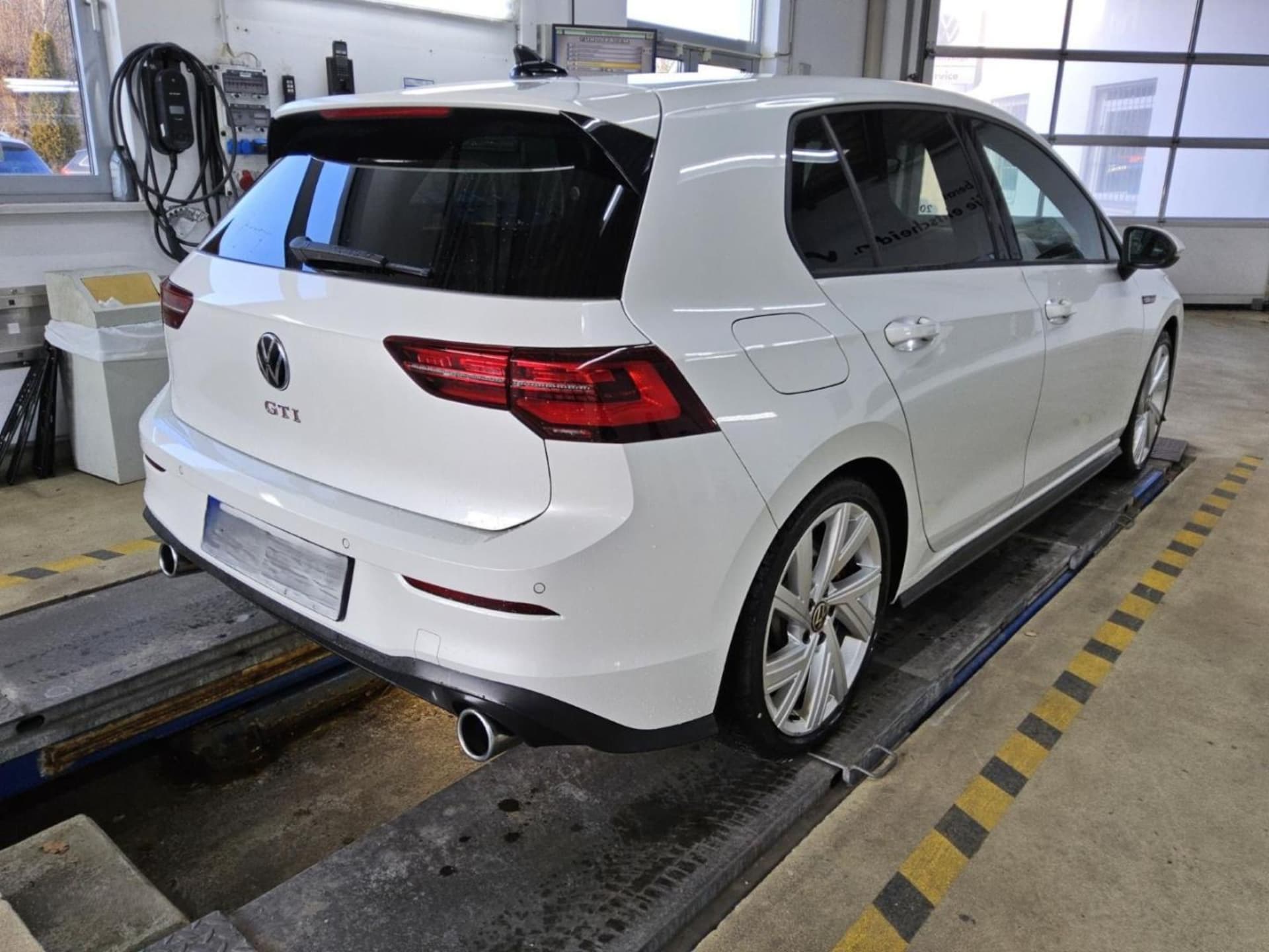 Volkswagen Golf GTI