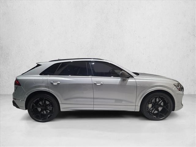2026 Audi RS Q8 SUV performance