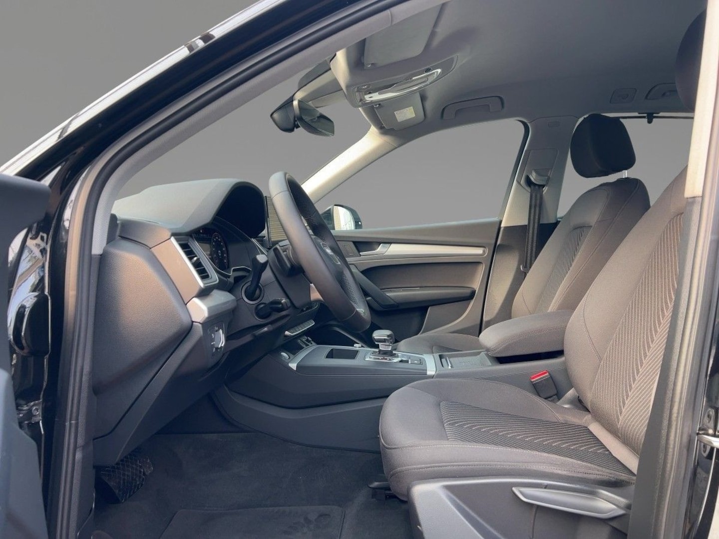 Bild über Audi Q5 40 TFSI quattro S tronic - für weitere Informationen kontaktieren Sie den Audi Partner