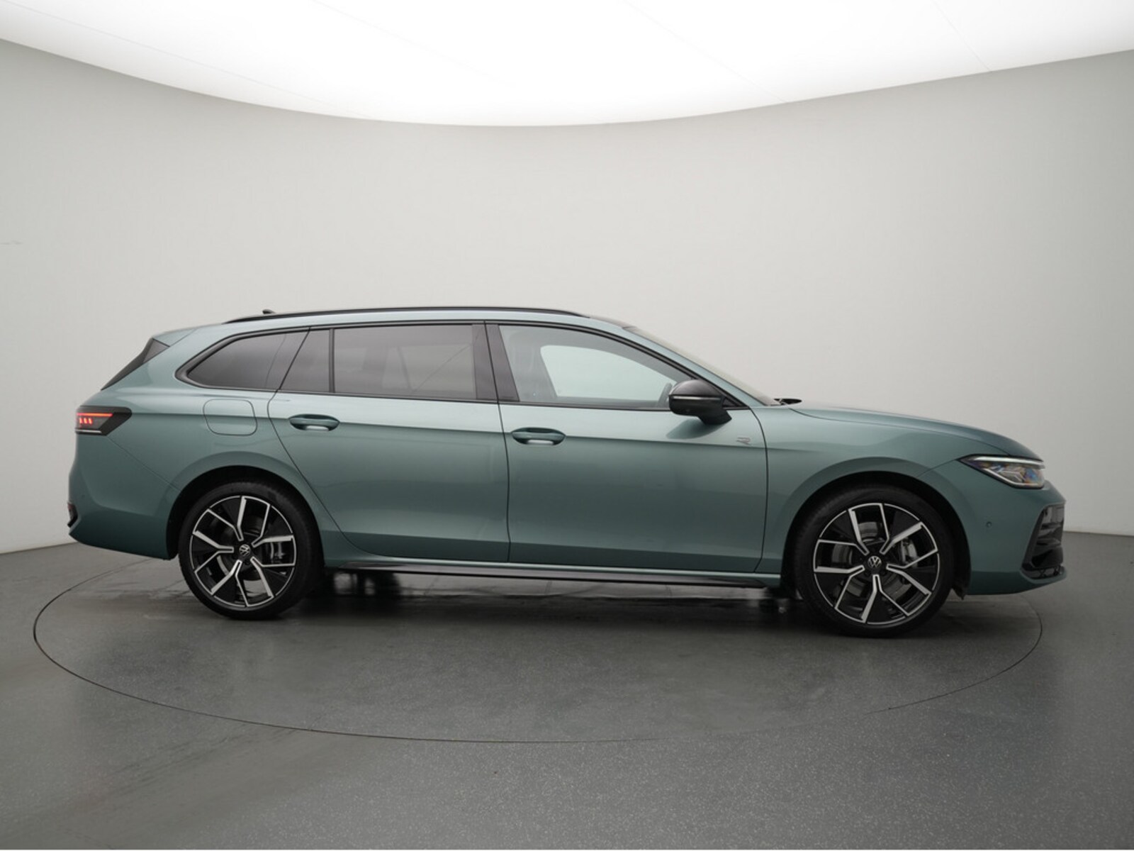 Volkswagen Passat – Bild 3