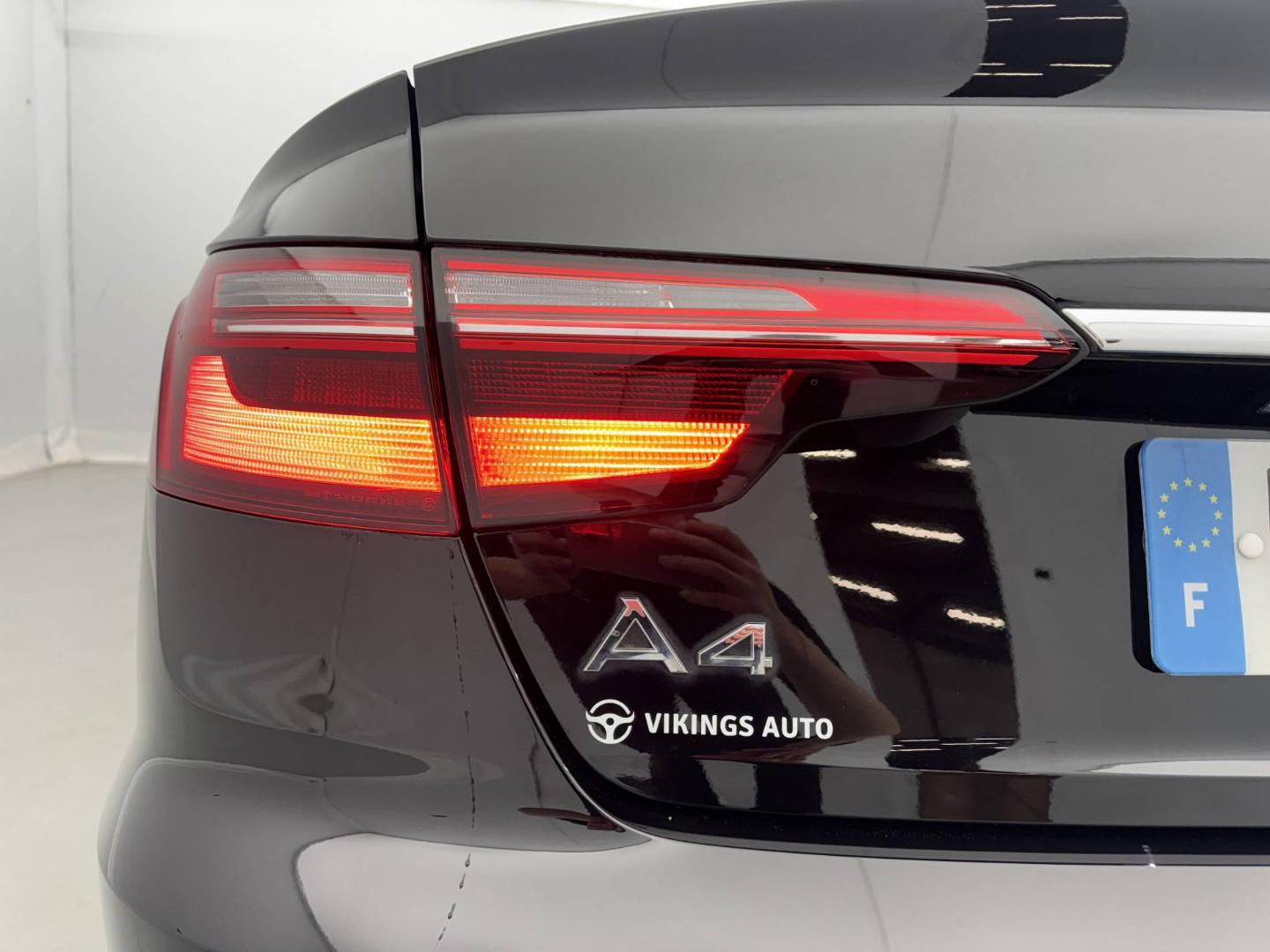 Image about Audi A4 Berline Design 35 TFSI 110 kW (150 ch) S tronic