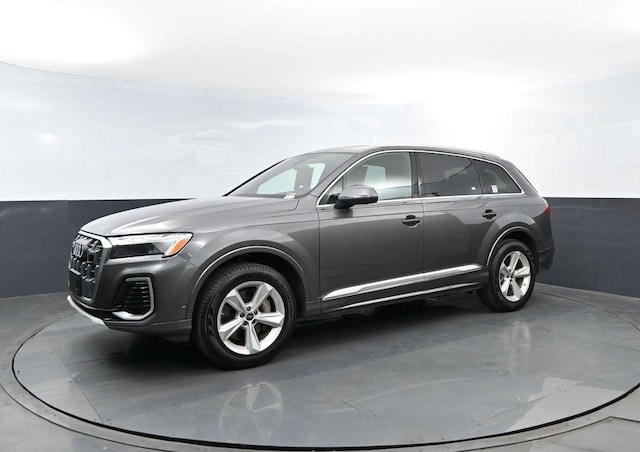 Photo of 2025 Audi Q7