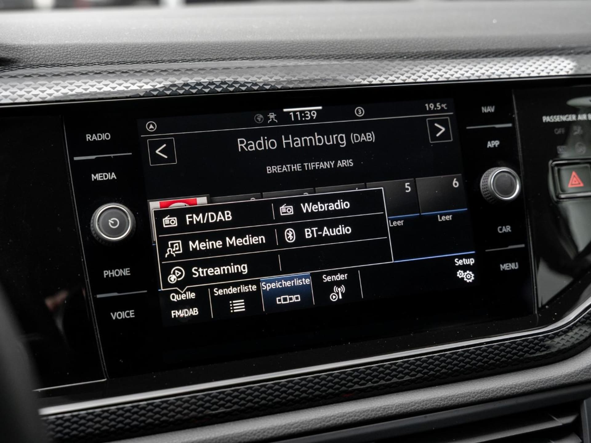 Volkswagen Polo Active