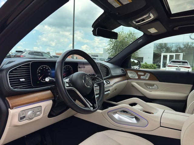 2025 Mercedes-Benz GLE 450