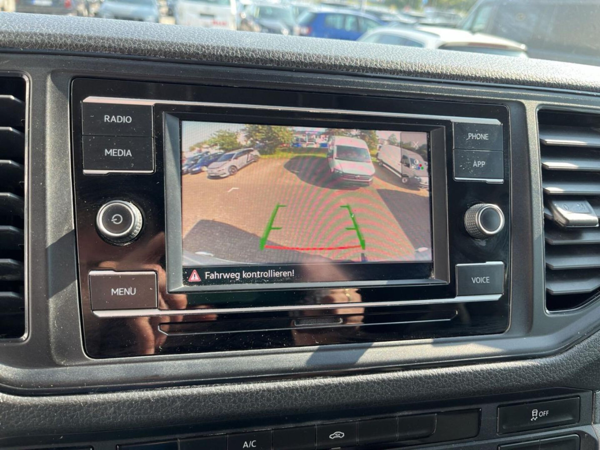 Volkswagen Crafter Kasten mittlerer Radstand