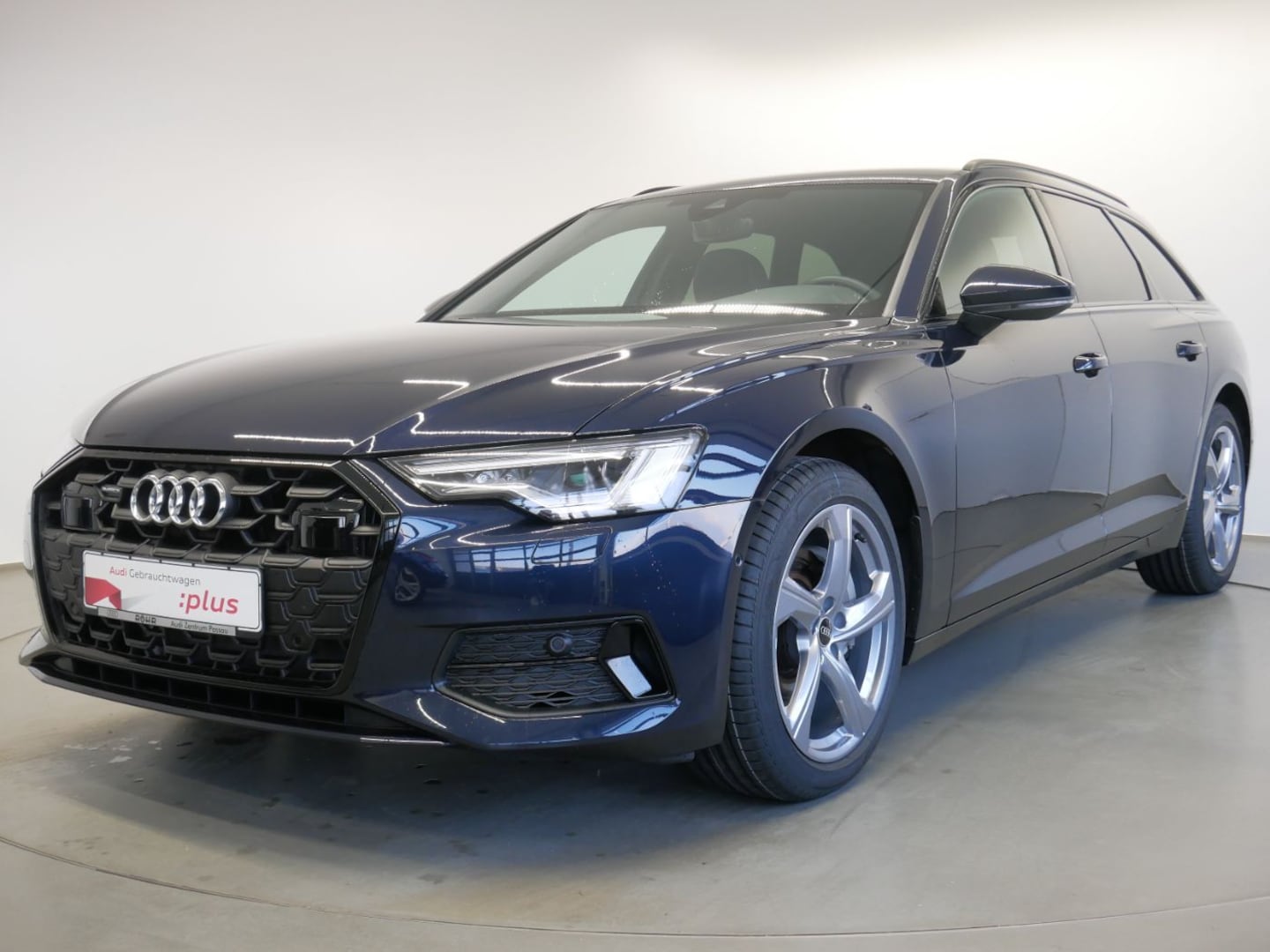 Bild über Audi A6 Avant advanced 45 TDI quattro S tronic - für weitere Informationen kontaktieren Sie den Audi Partner