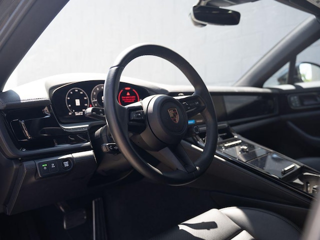2025 Porsche Panamera