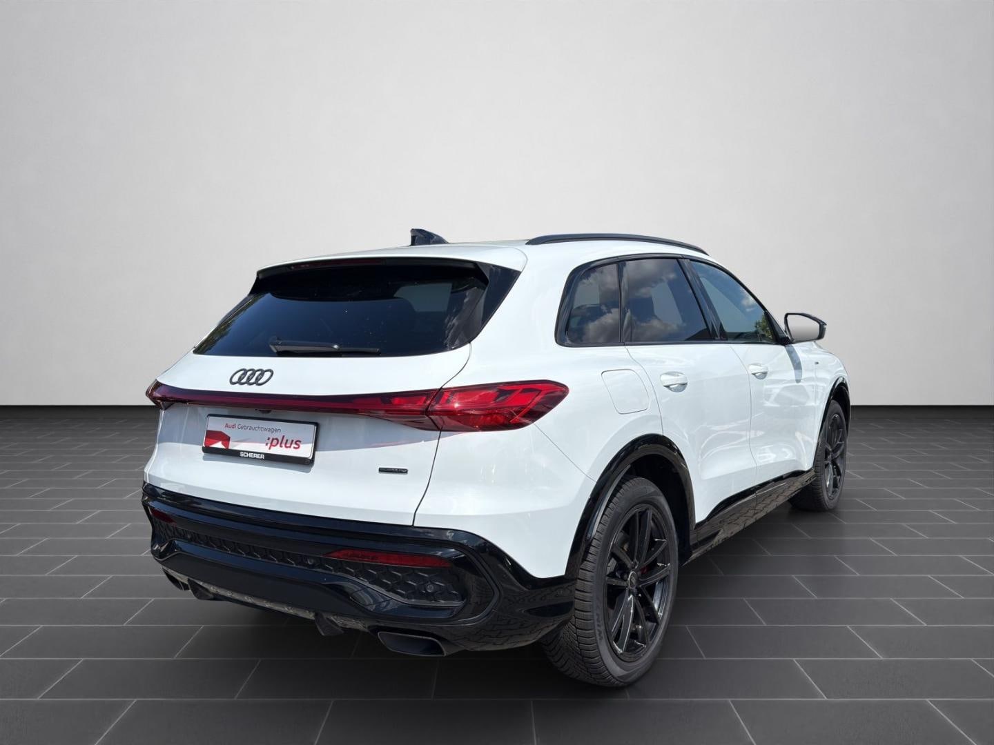 Bild über Audi Q5 SUV TFSI quattro 150 kW S tronic - für weitere Informationen kontaktieren Sie den Audi Partner