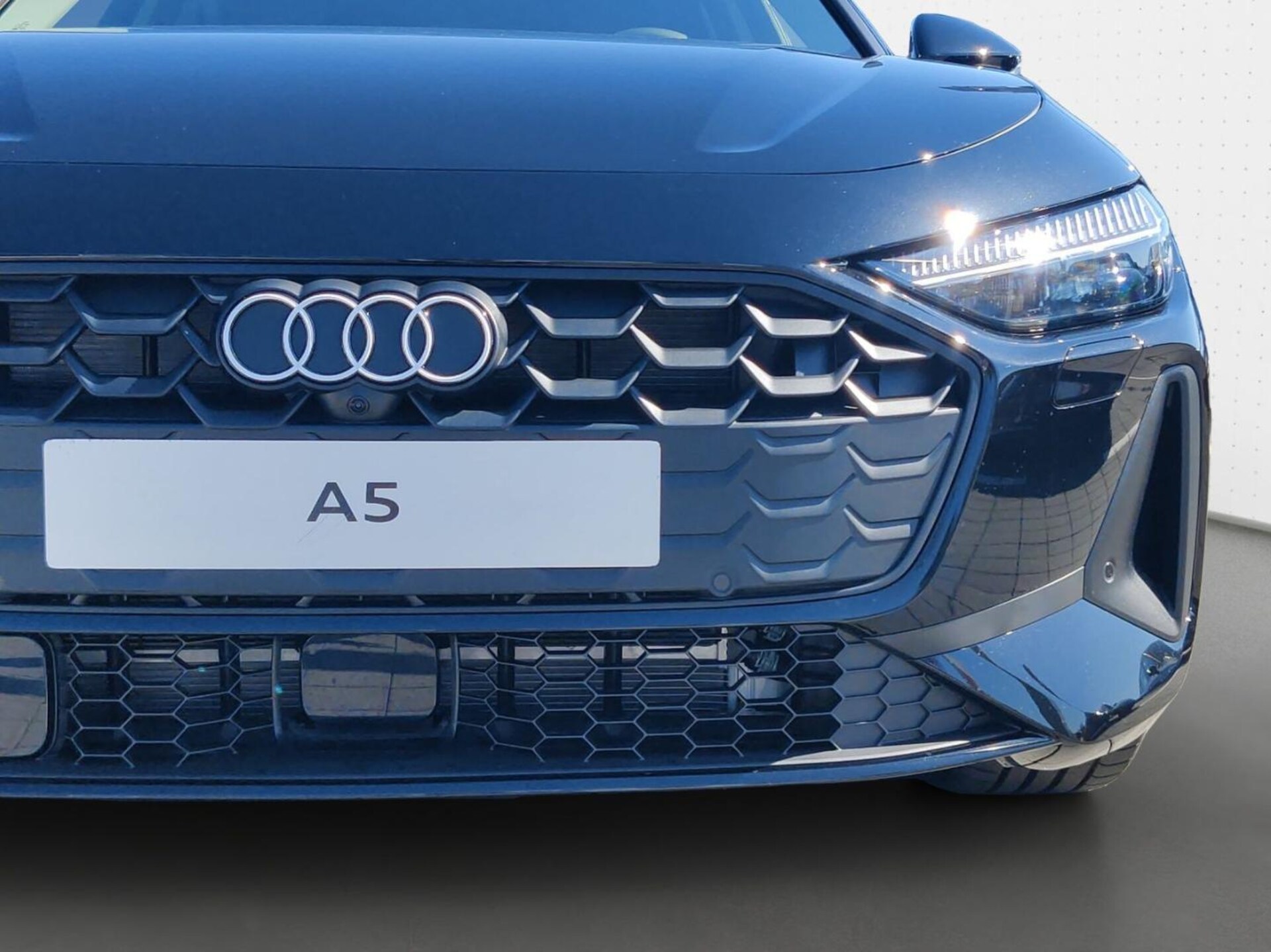 Audi A5 Avant e-hybrid