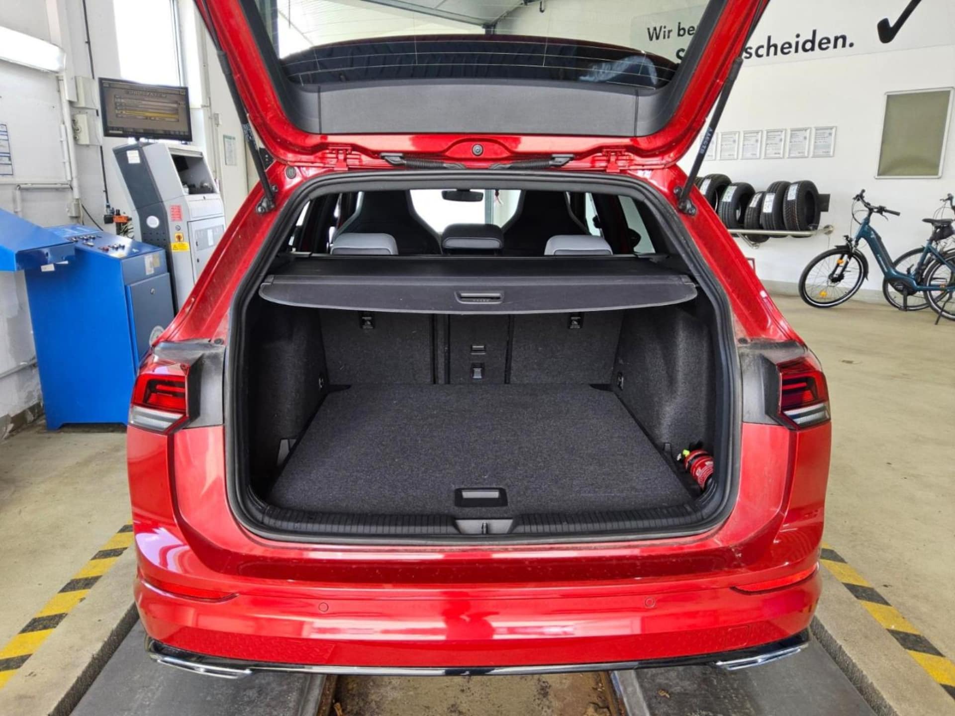 Volkswagen Golf Variant R-Line