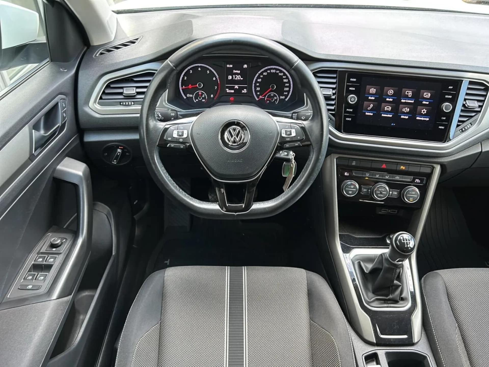 Volkswagen T-Roc Style