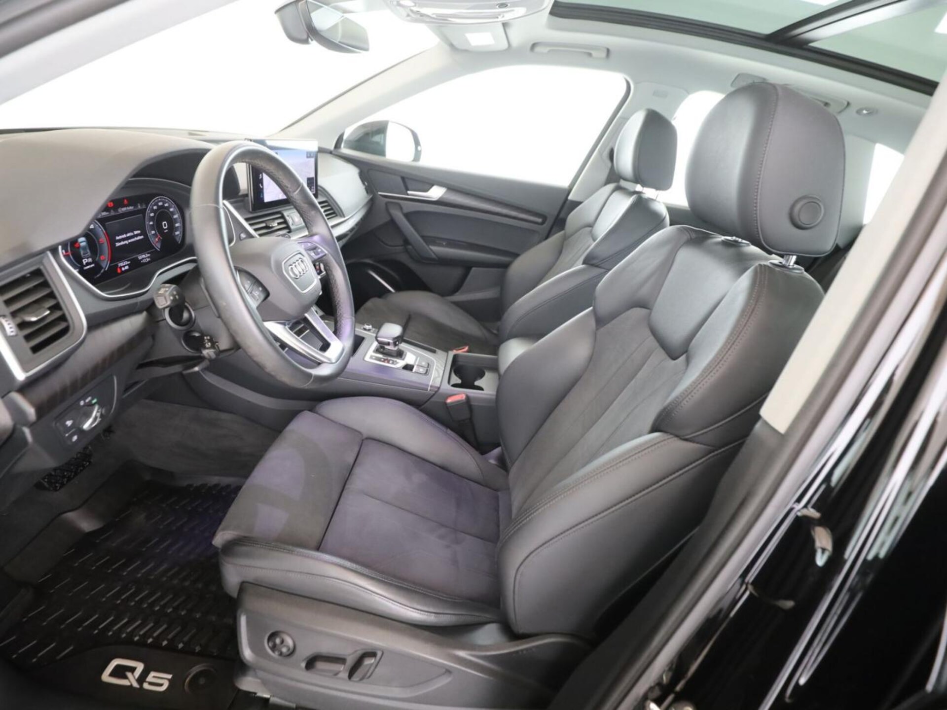 Audi Q5 SUV Advanced