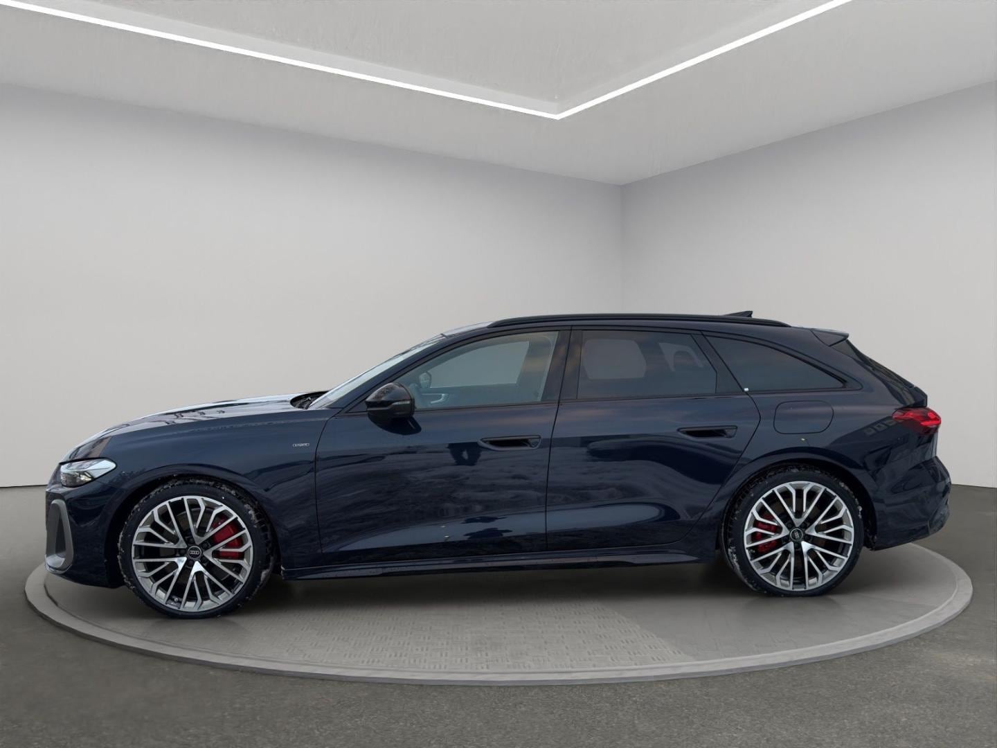 Bild über Audi A5 Avant e-hybrid e-hybrid quattro 270 kW S tronic - für weitere Informationen kontaktieren Sie den Audi Partner