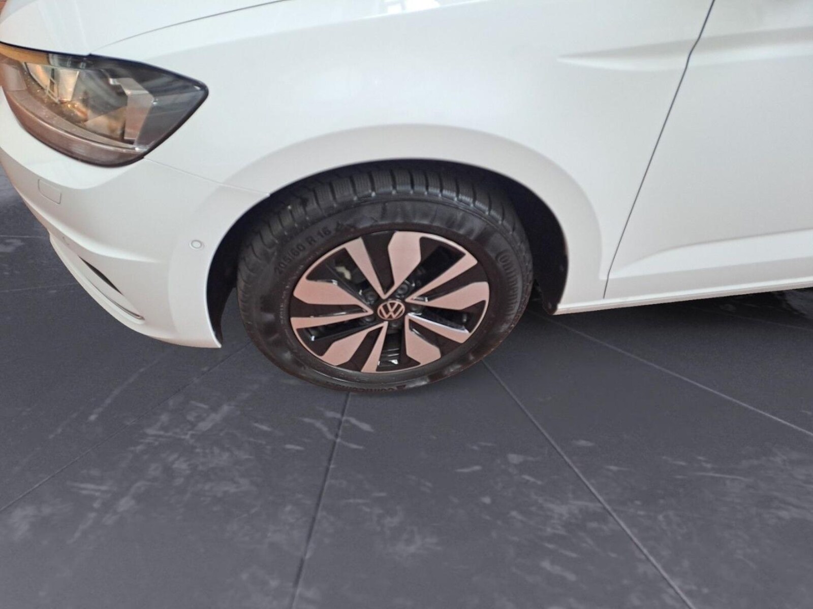 Volkswagen Touran – Bild 7