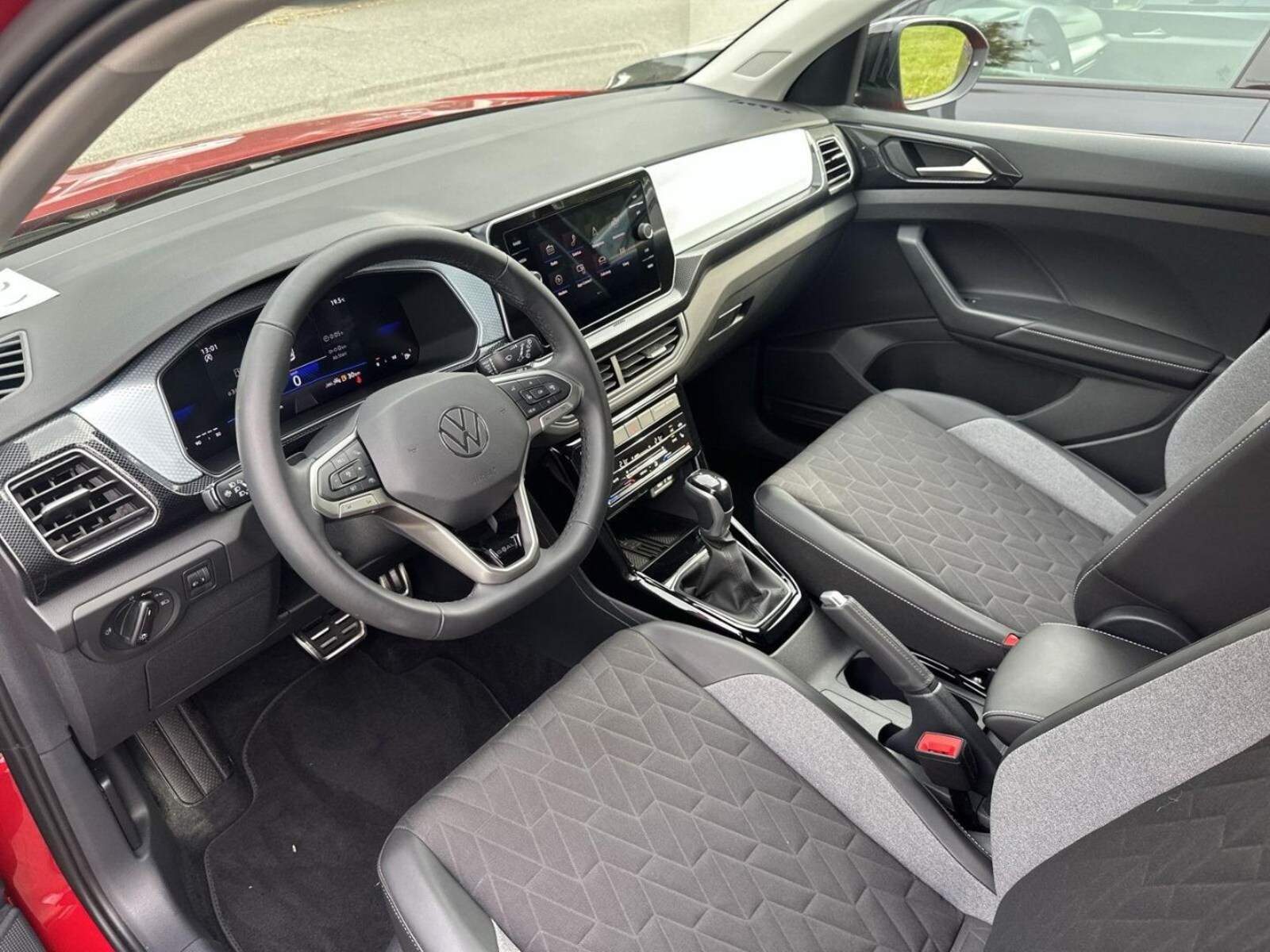 Volkswagen T-Cross – Bild 8
