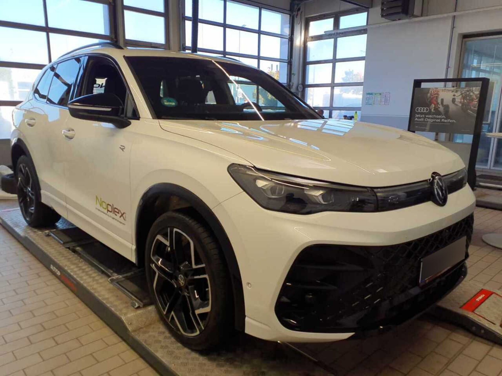 Volkswagen Tiguan – Bild 6