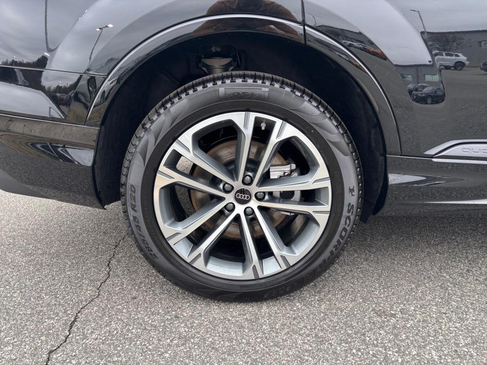 2026 Audi Q7 Premium - Photo 23