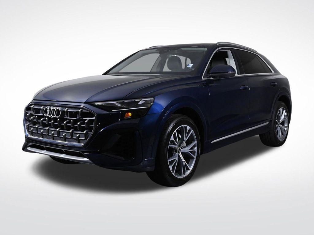 2025 Audi Q8 55 Premium quattro Tiptronic's photo