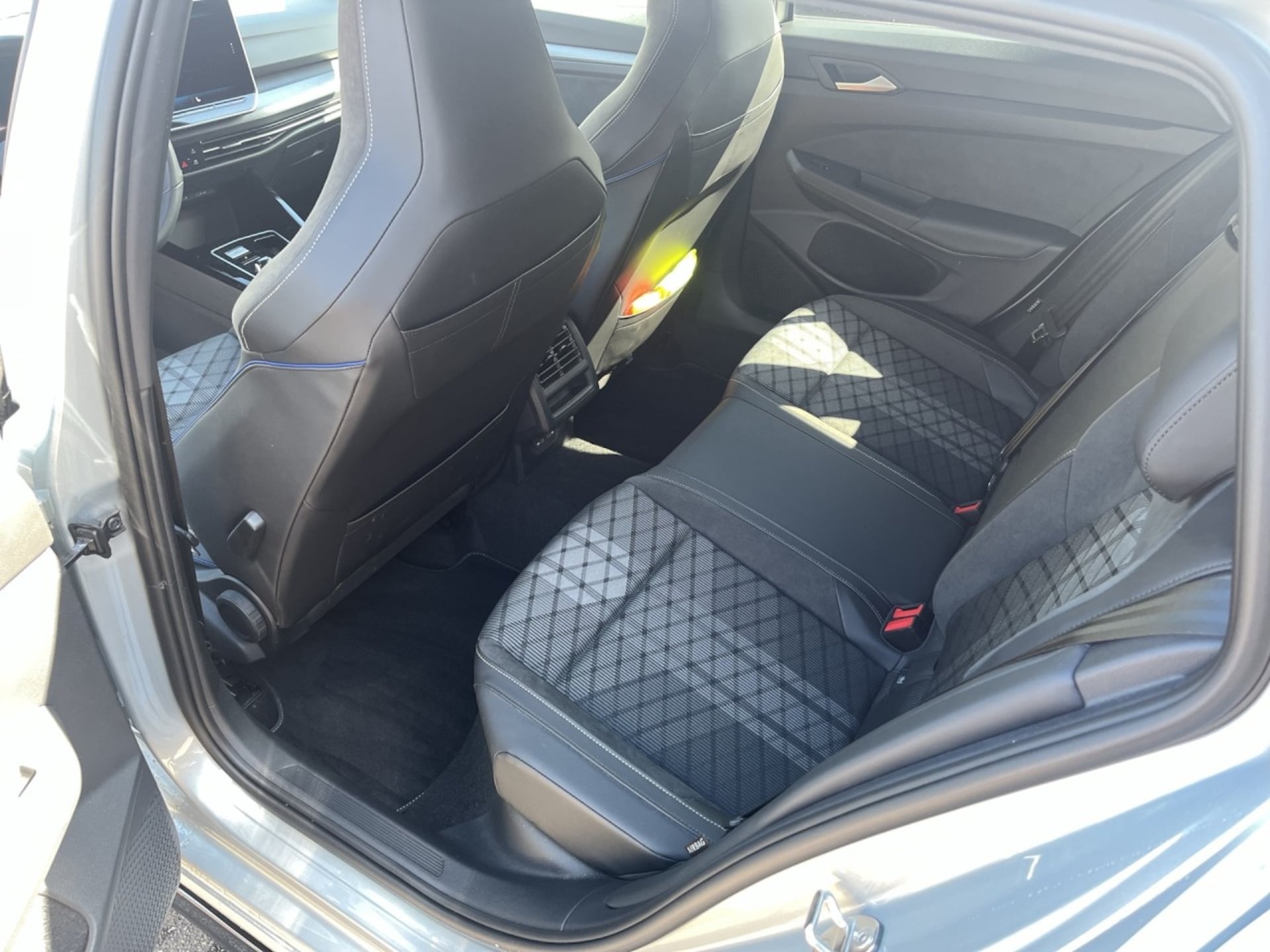 Volkswagen Golf Variant R-Line
