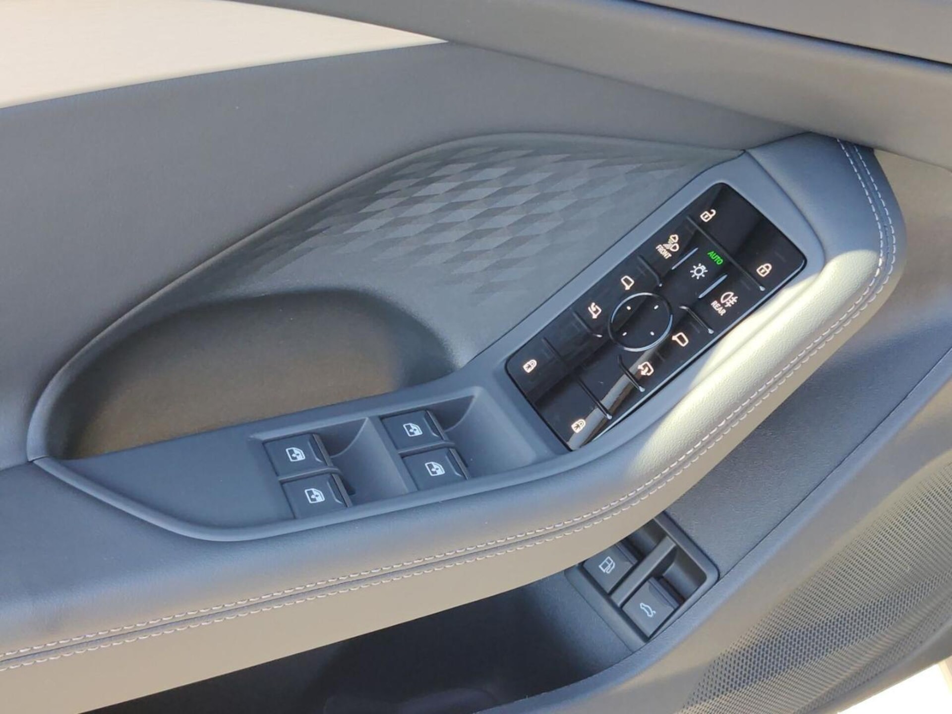 Audi A5 Avant e-hybrid