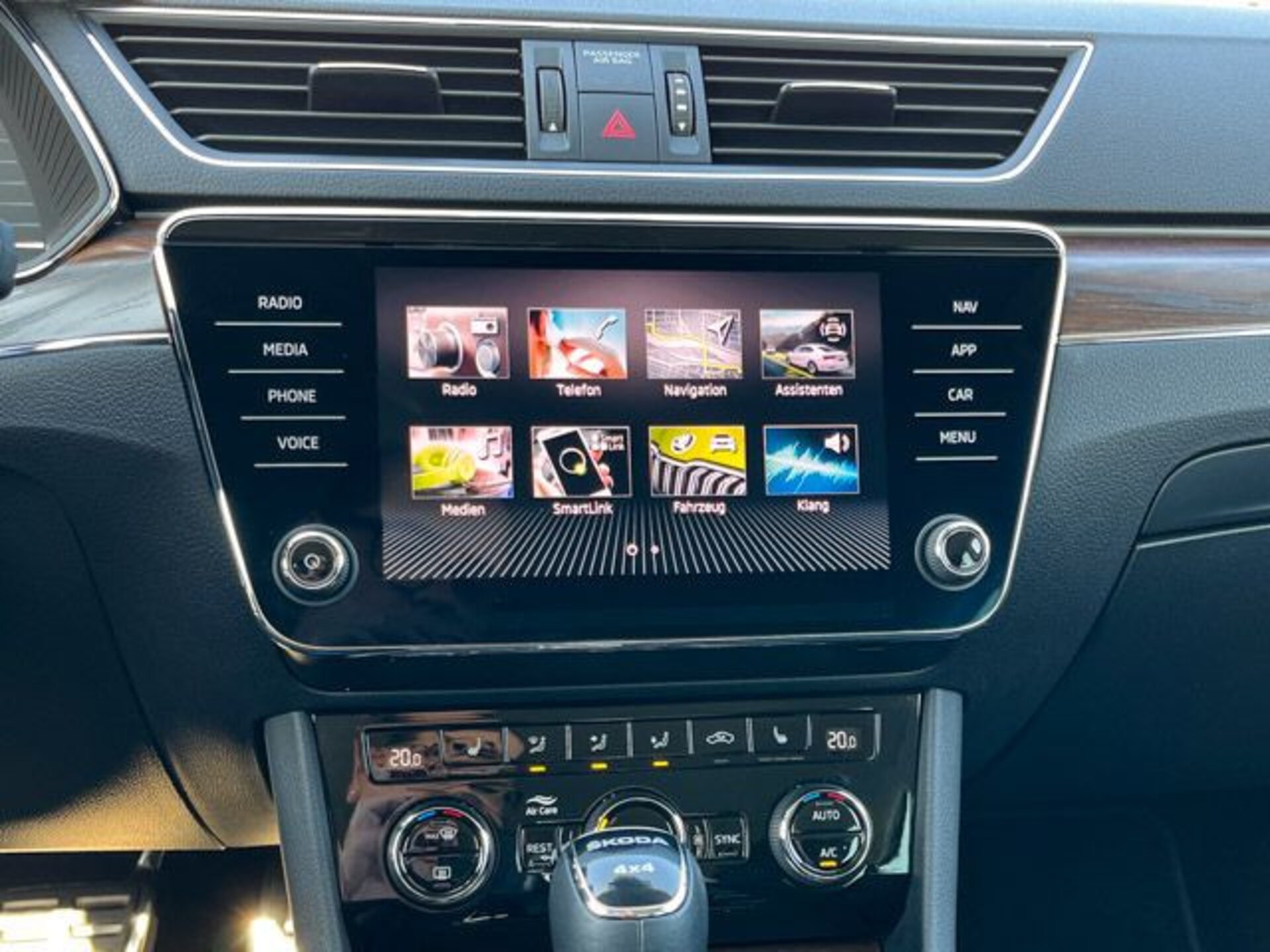 Skoda Superb Combi Scout