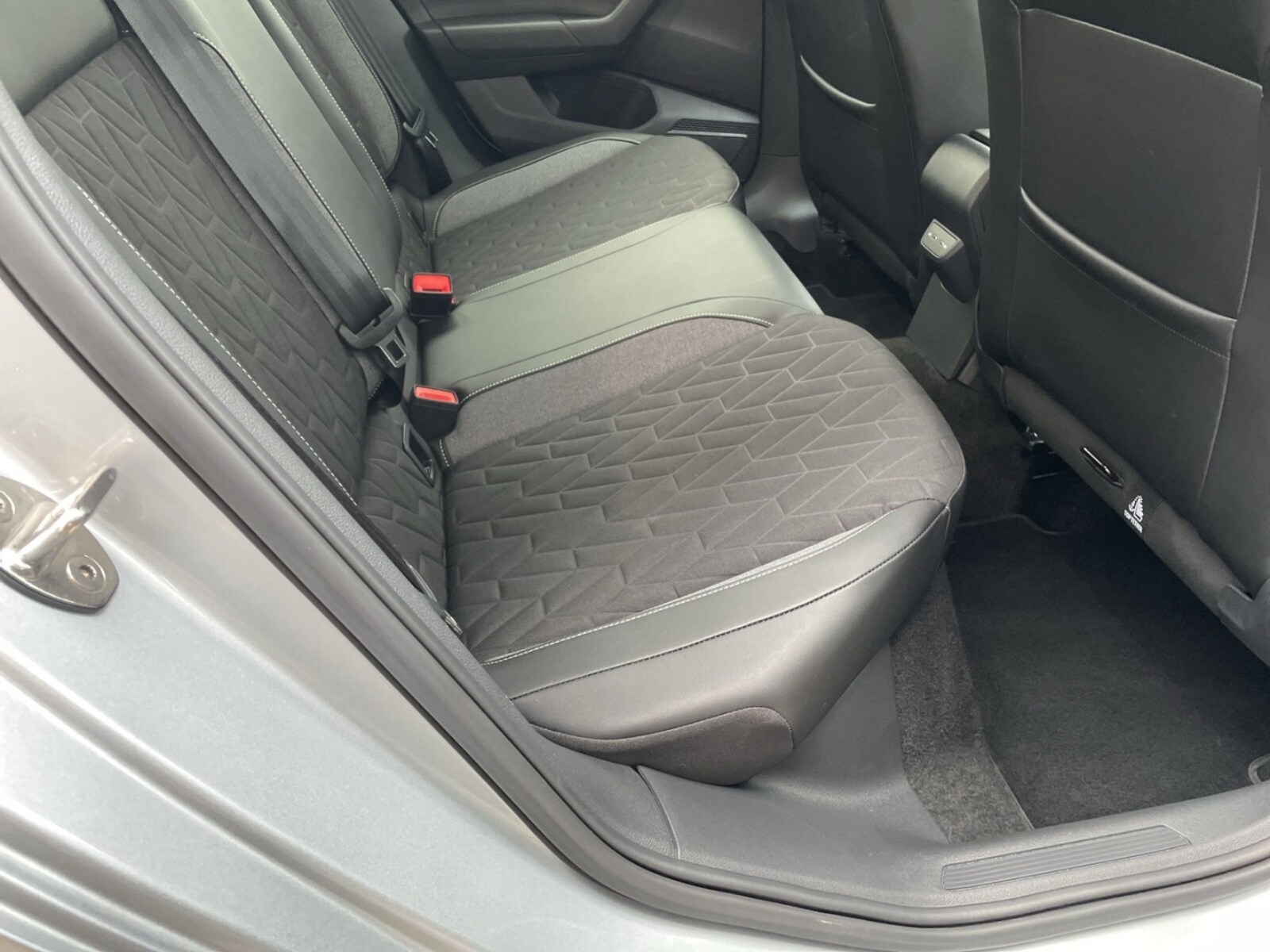 Volkswagen Polo – Bild 8