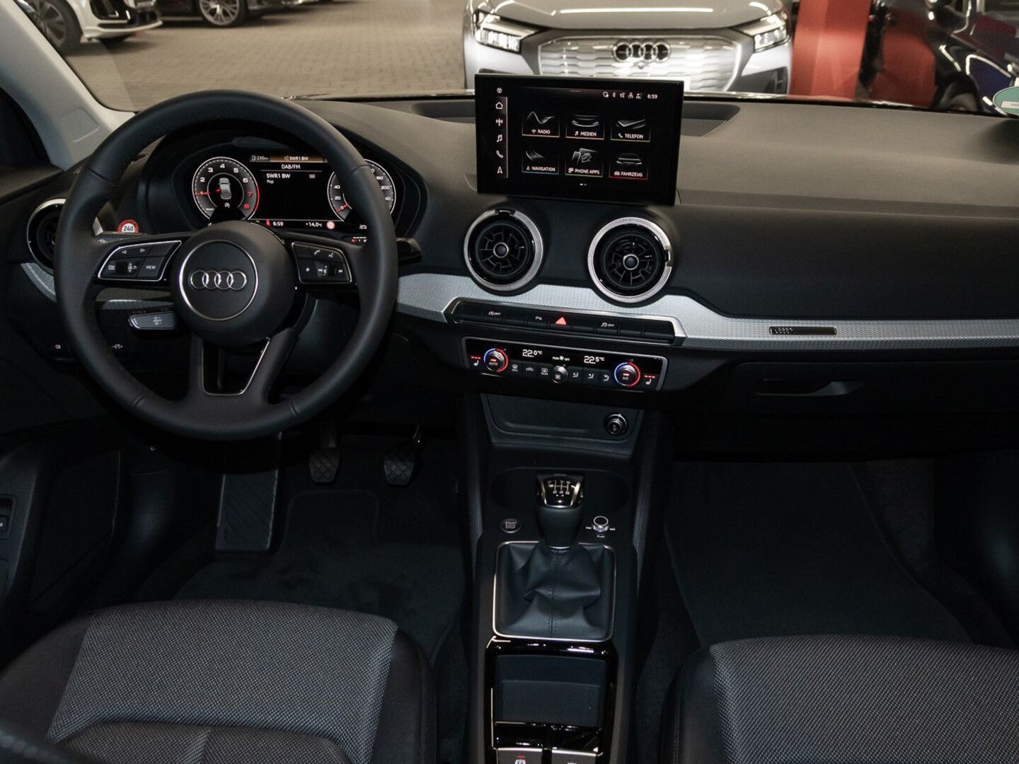 Bild über Audi Q2 30 TFSI Schaltgetriebe - für weitere Informationen kontaktieren Sie den Audi Partner