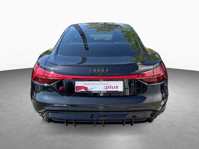 Audi e-tron GT RS