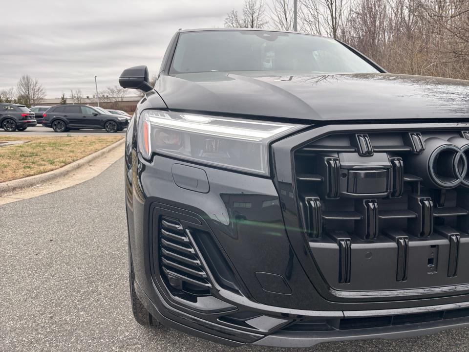 2026 Audi Q7 Premium - Photo 24