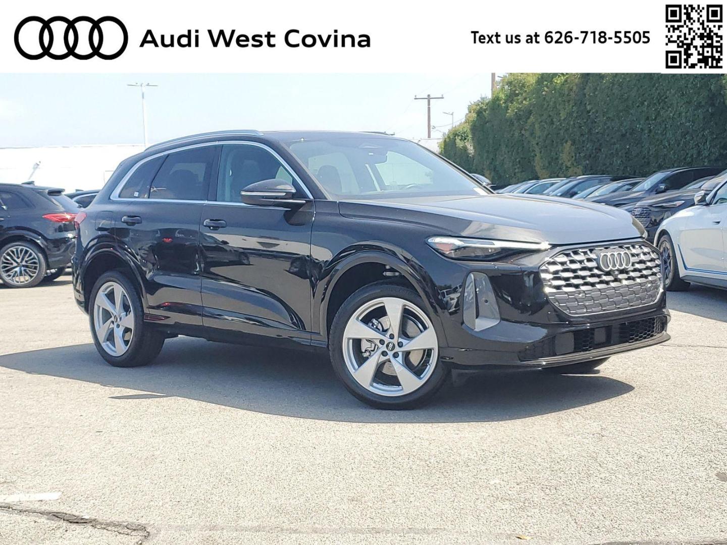 2025 Audi Q5 40 Premium Plus's photo