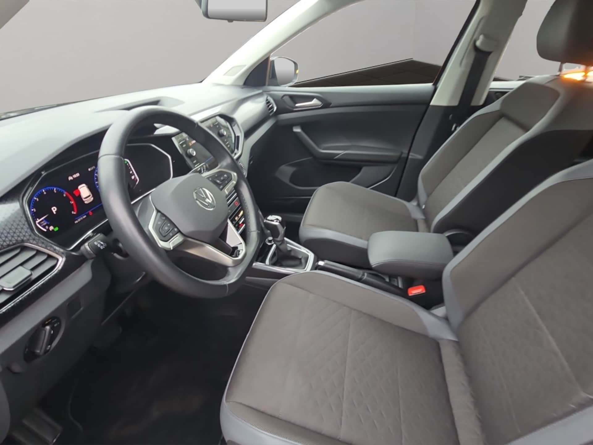 Volkswagen T-Cross Style