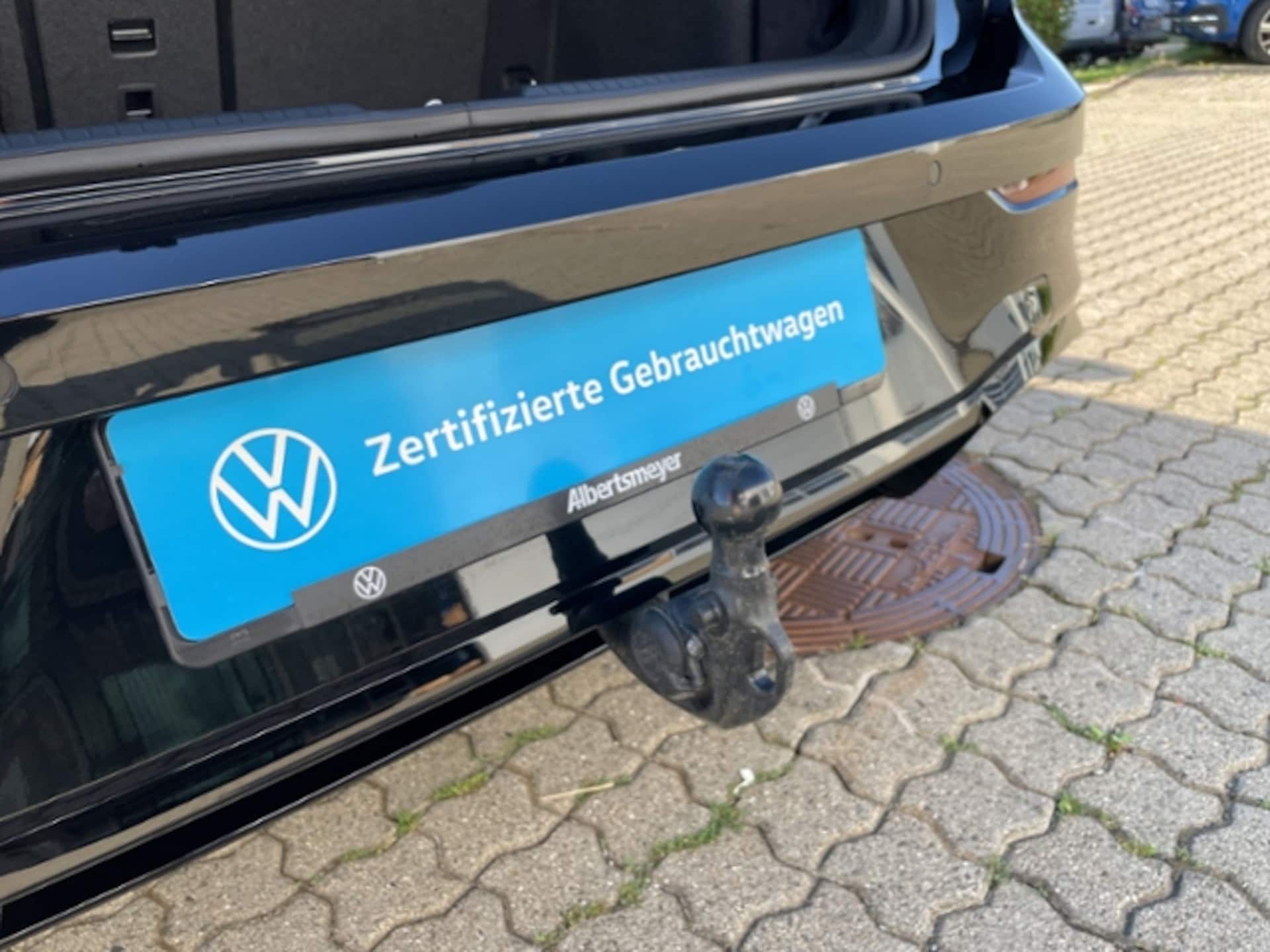 Volkswagen Golf R-Line