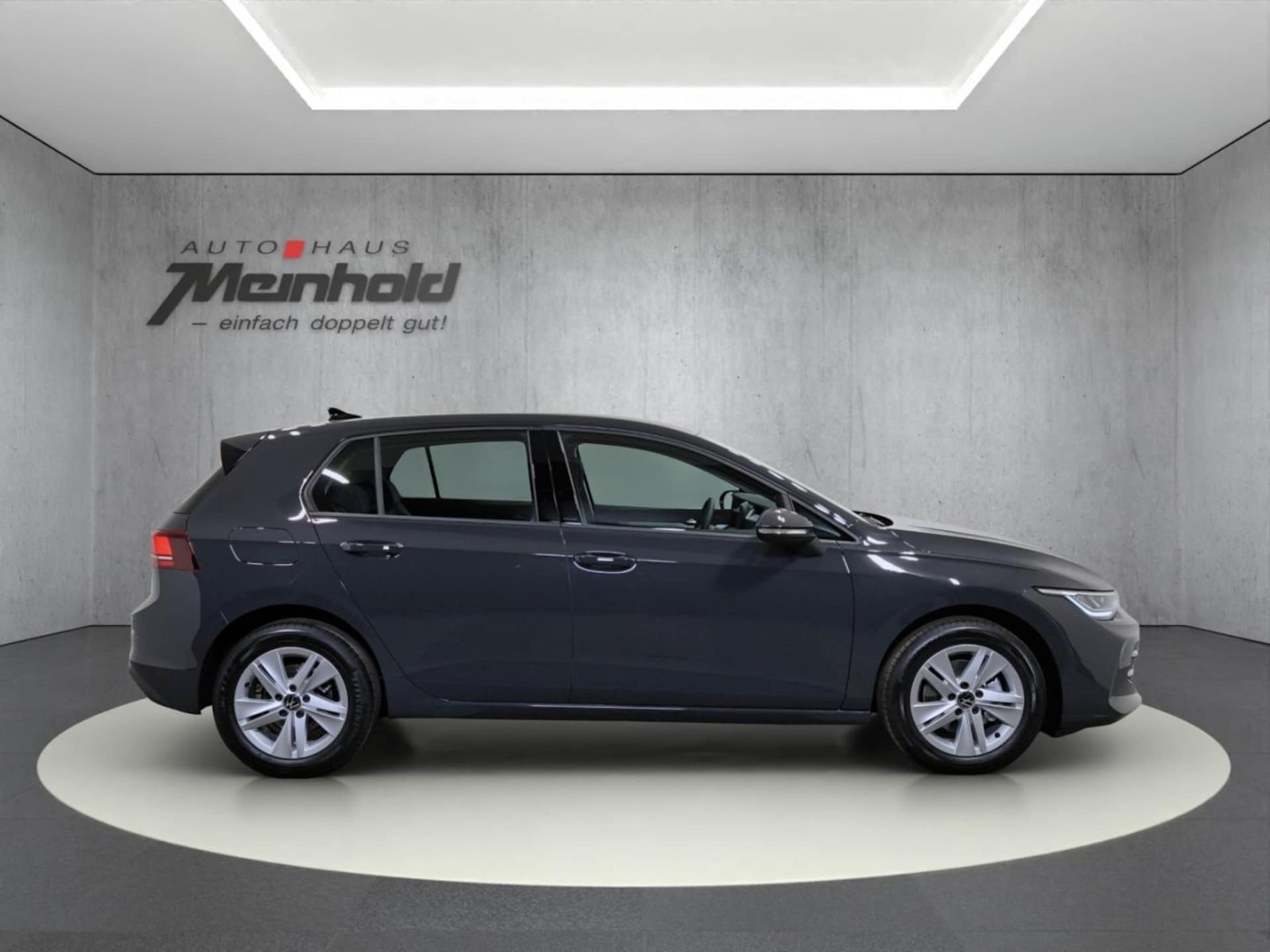 Volkswagen Golf Life
