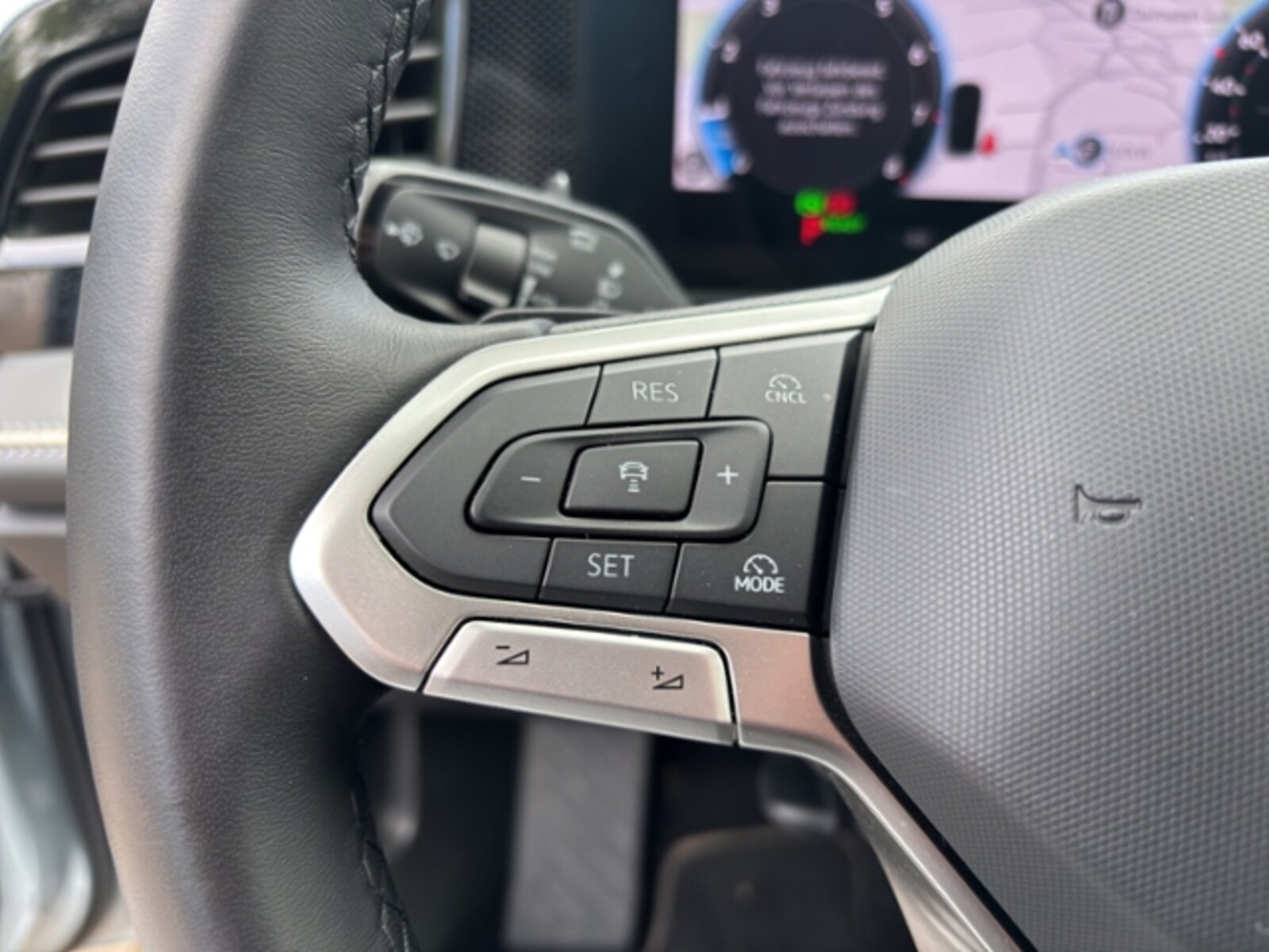 Volkswagen Passat – Bild 11