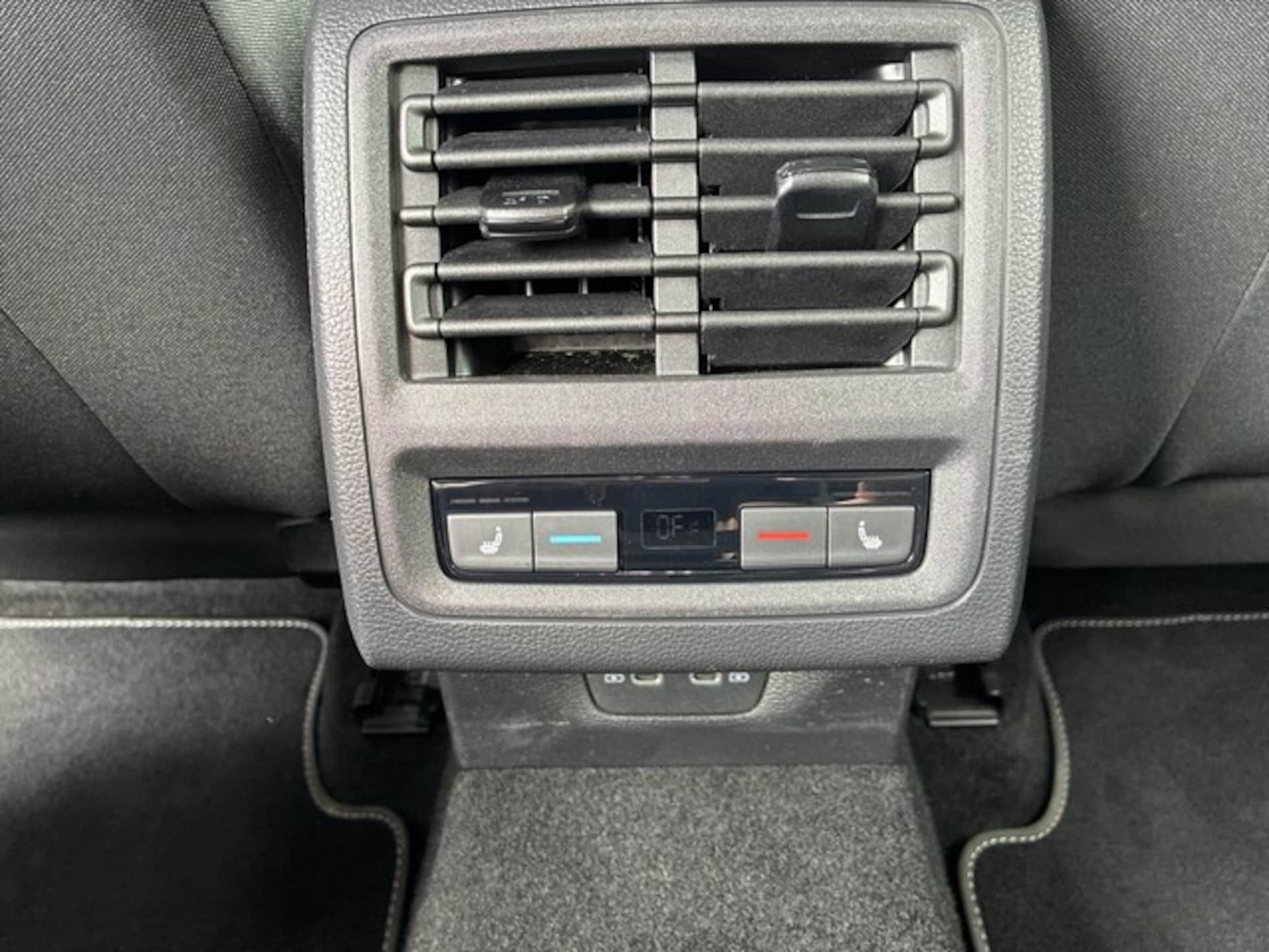 Volkswagen Golf United