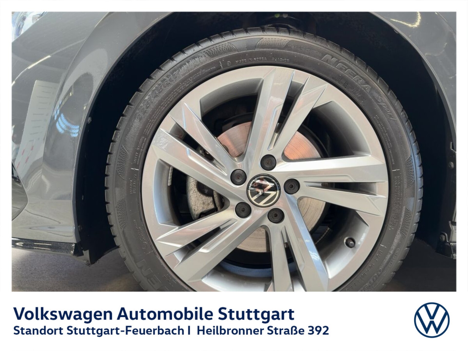 Volkswagen Golf R-Line