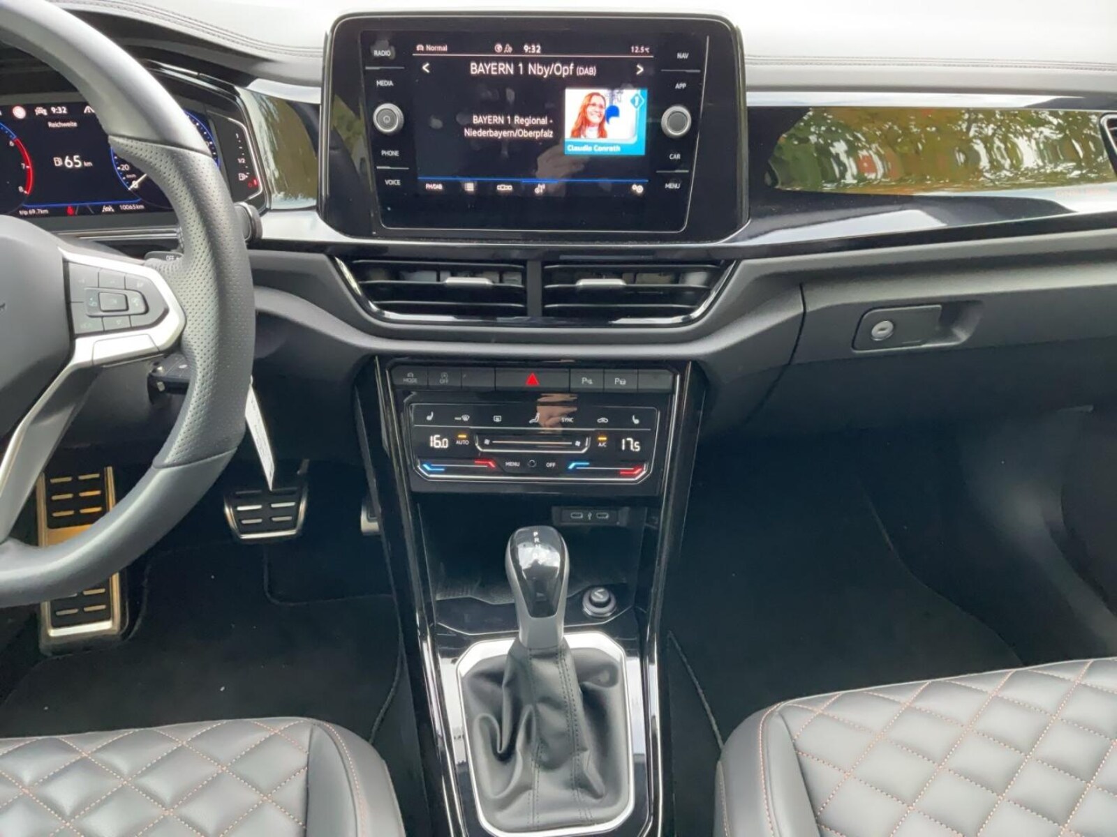 Volkswagen T-Roc Cabriolet – Bild 13