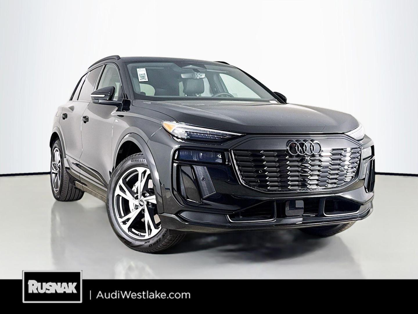 2027 Audi Q6 e-tron Premium Plus quattro's photo