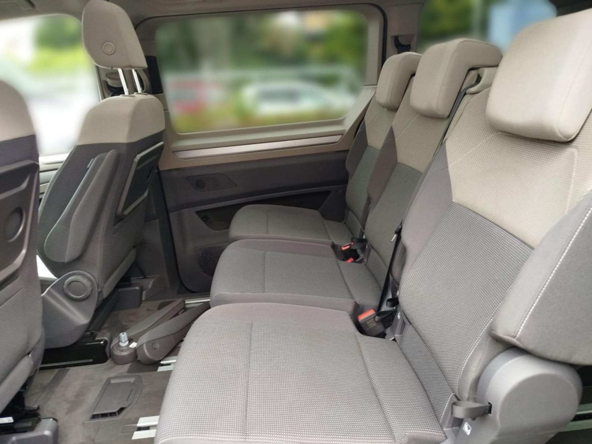 Volkswagen Multivan Life