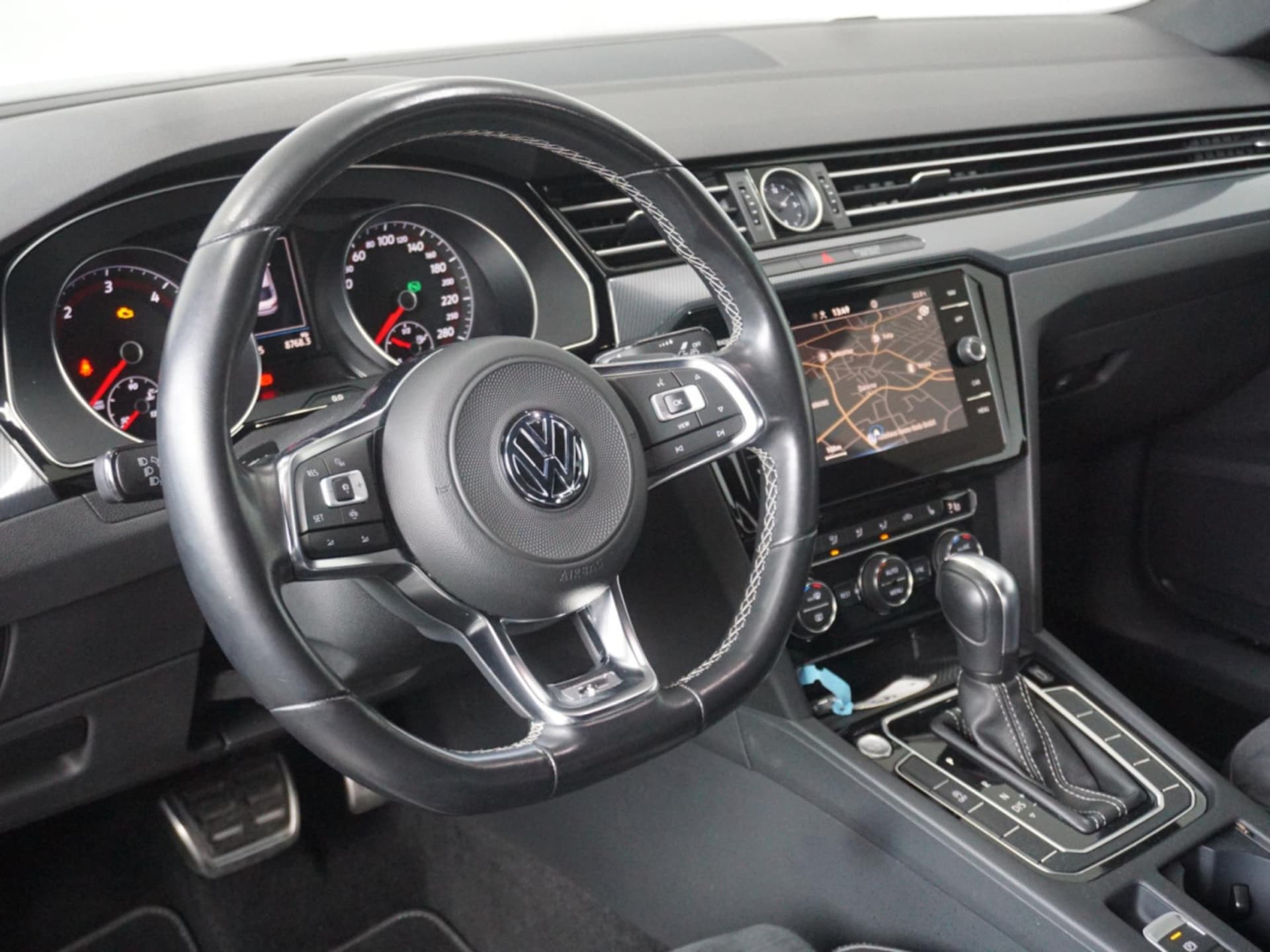 Volkswagen Arteon R-Line
