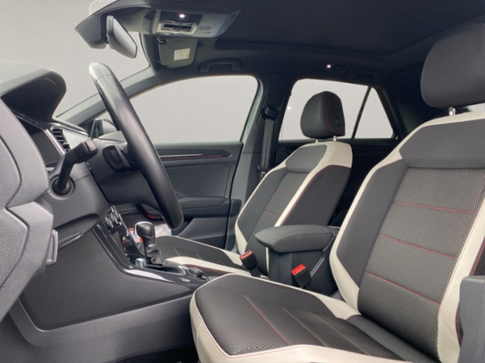 Volkswagen T-Roc Sport