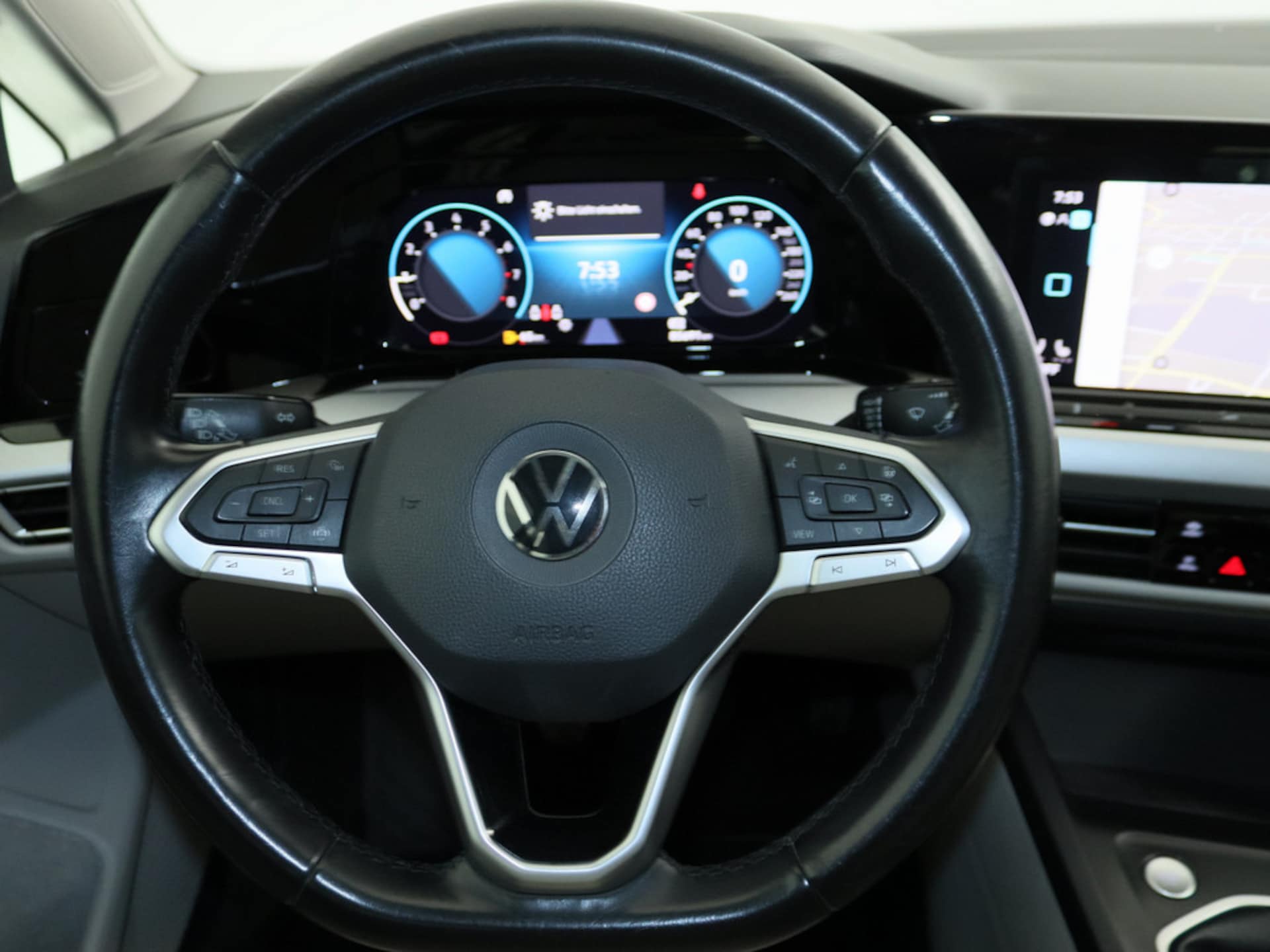 Volkswagen Golf Life