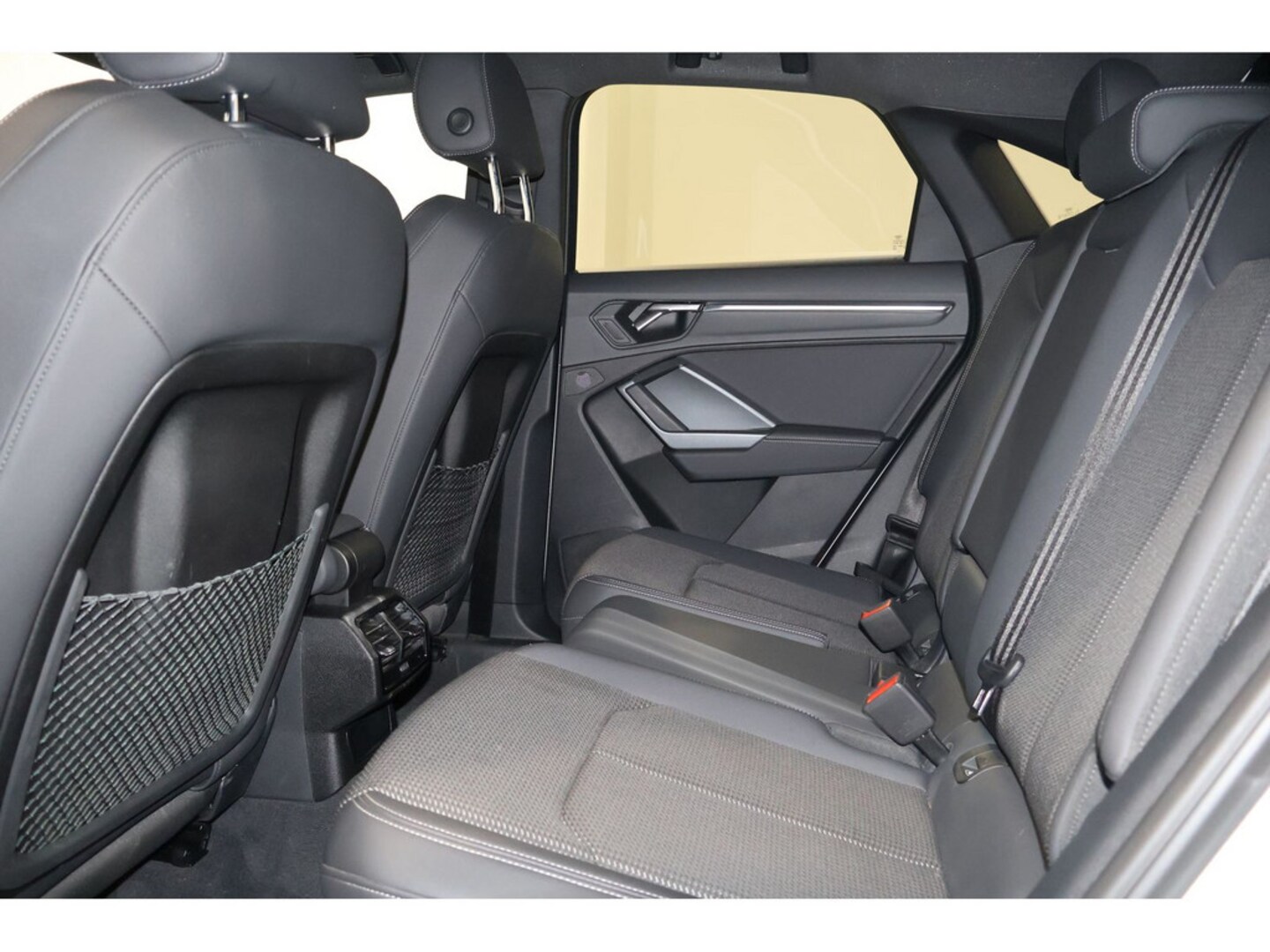 Bild über Audi Q3 Sportback S line 35 TDI S tronic - für weitere Informationen kontaktieren Sie den Audi Partner