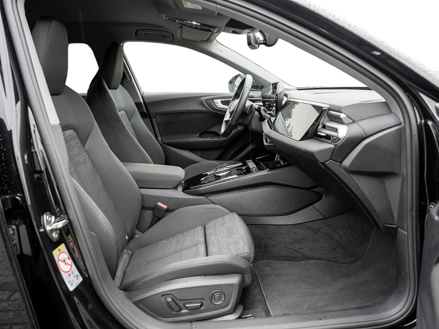 Bild über Audi A5 Avant TFSI 110 kW S tronic - für weitere Informationen kontaktieren Sie den Audi Partner