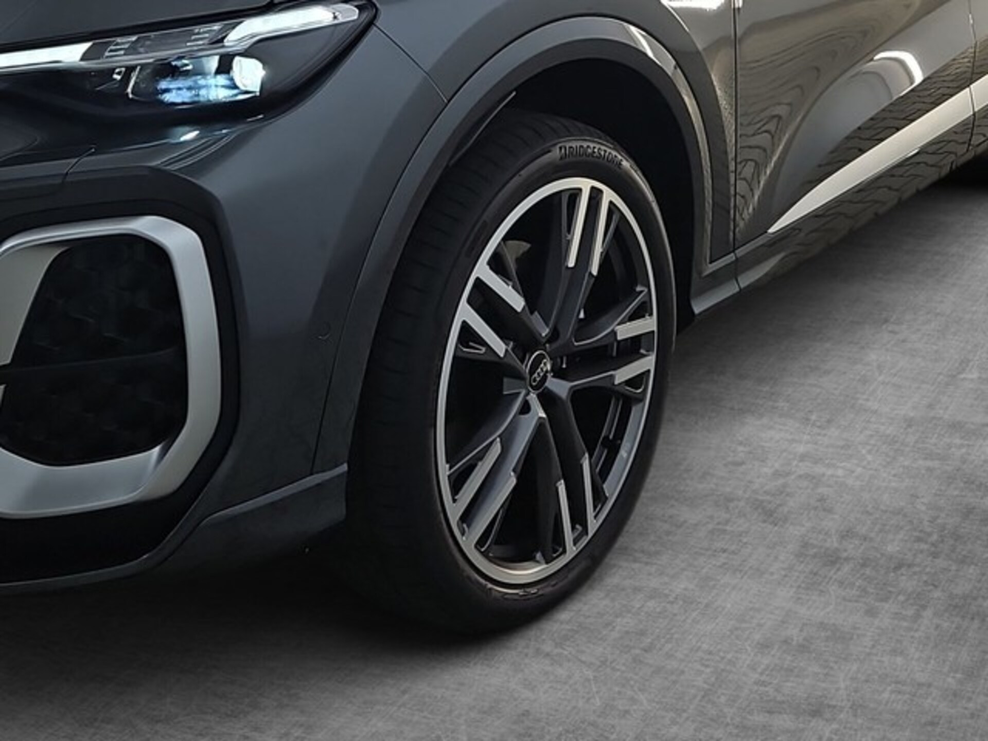 Audi SQ5 SUV
