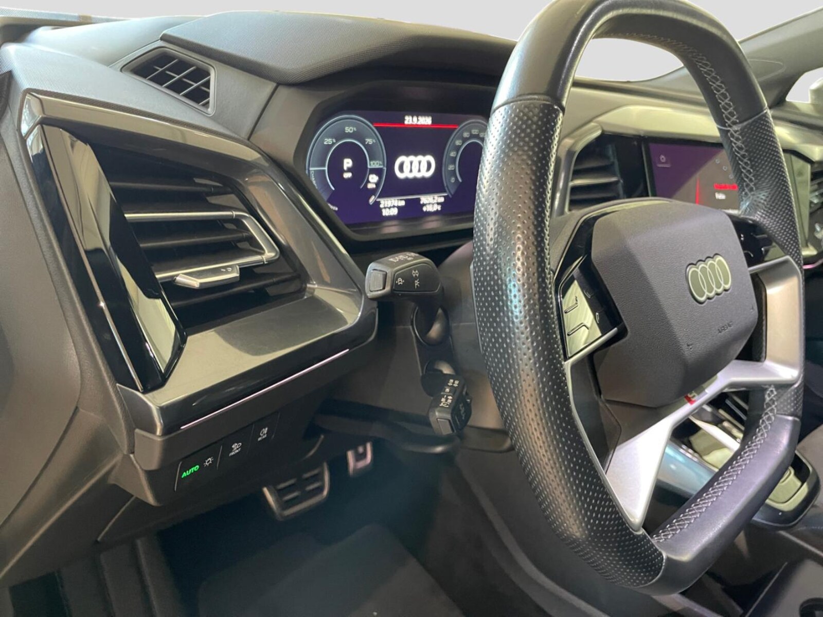 Audi Q4 Sportback e-tron – Bild 12