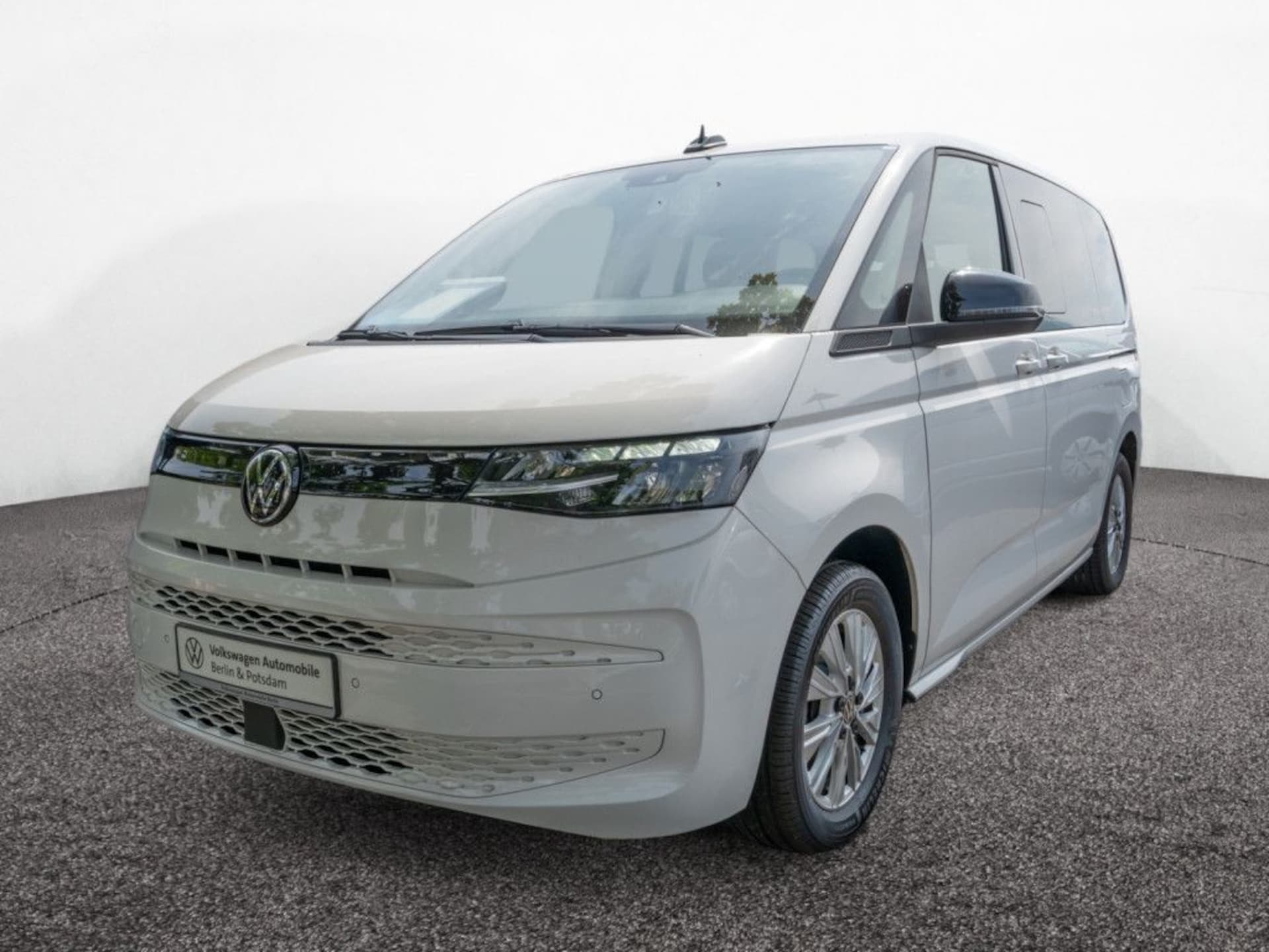 Volkswagen Multivan Basis-Modell