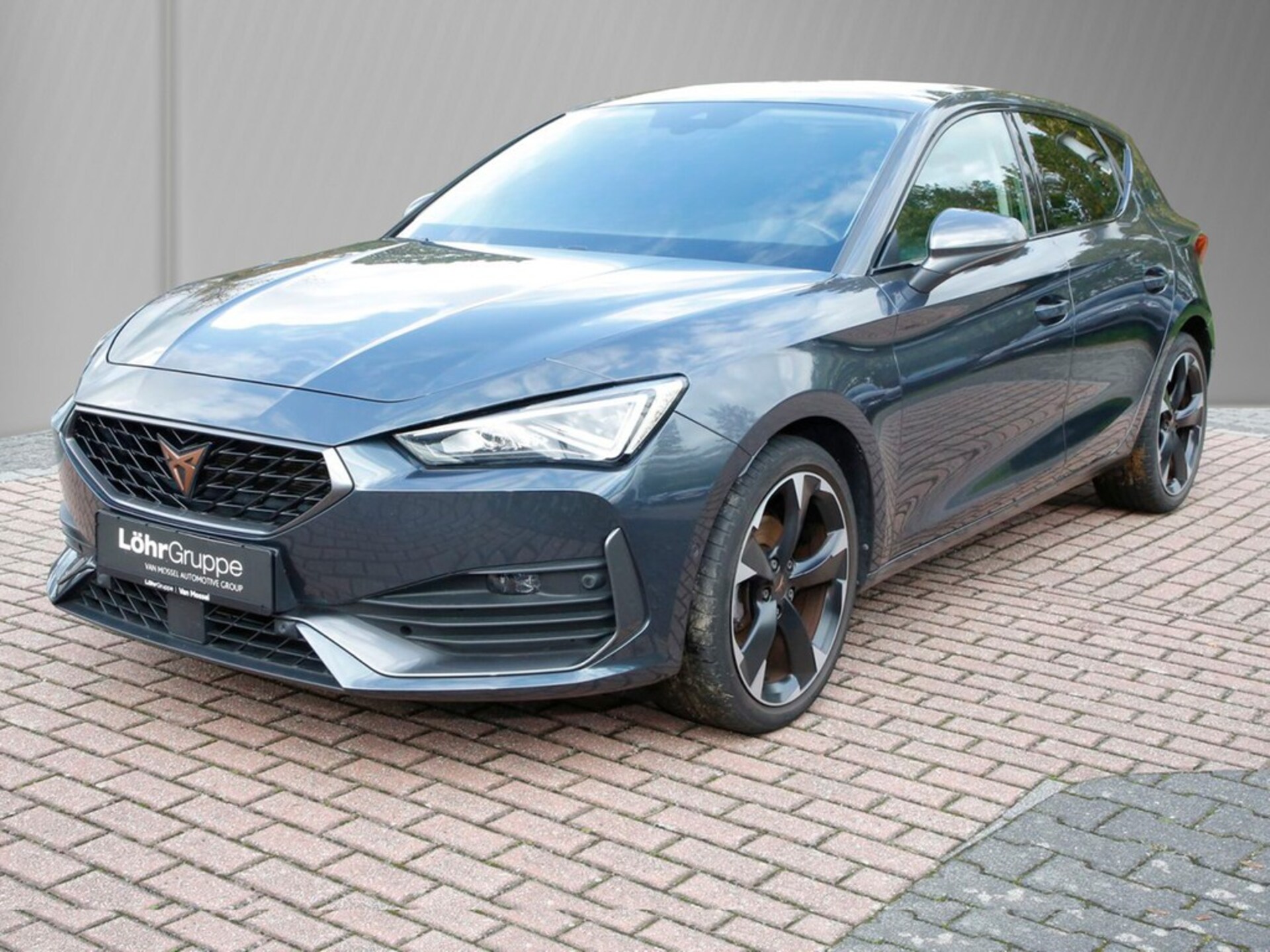 Cupra Leon — CUPRA Leon Leon 1.5 eTSI DSG 18" Kamera SH FullLink